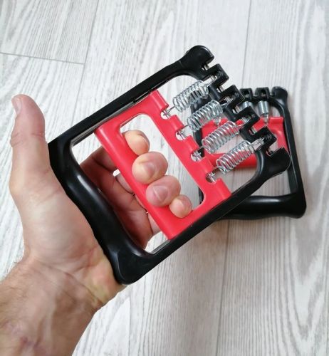 Эспандер-трансформер (кистевой и плечевой) 1 шт 995325