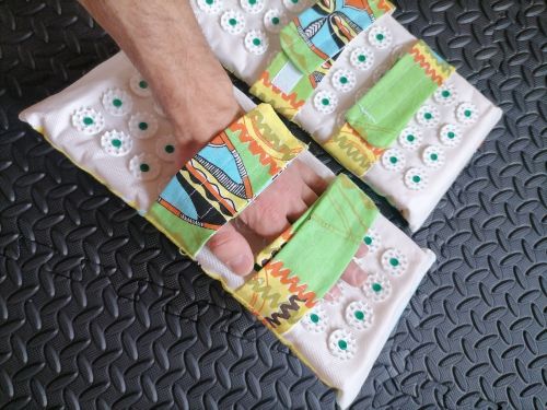 Аппликатор игольчатый (массажер для рук или ног) 150х340 мм 2 шт 01187 фото 3