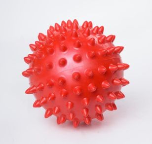 Мяч массажный 07 см средней мягкости красный 39097