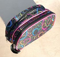 Косметичка черная с кругами 7519д-1 27х17х11 см ЗФТС