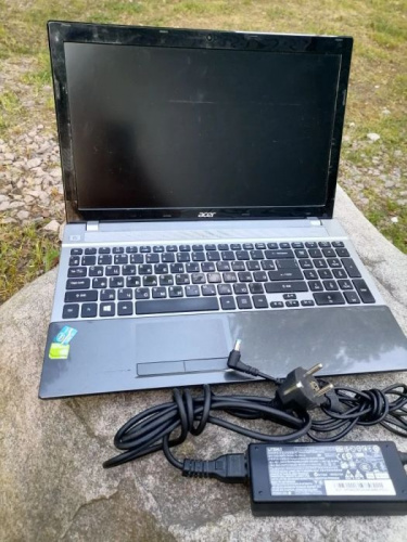 Ноутбук Acer Aspire V3 996125 фото 4 Ноутбук Acer Aspire V3 996125 фото 4