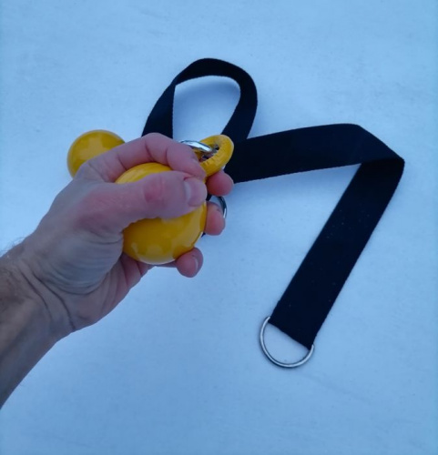 Лямки-шары для подтягиваний d-60 мм (2 шт) металл желтый 996679 фото 3