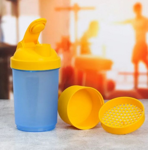 Шейкер 500 мл Соломон сине-желтый 4012647 Шейкер 500 мл Соломон сине-желтый 4012647