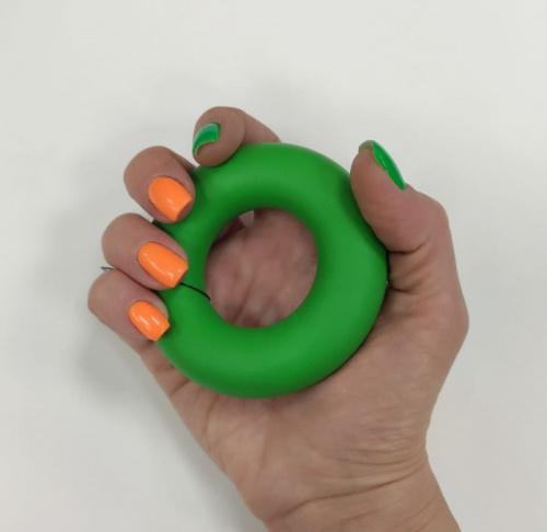 Эспандер кистевой 20 кг зеленый Fortius d-78 мм 998212 Эспандер кистевой 20 кг зеленый Fortius d-78 мм 998212