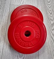 Диск 5 кг, 31 мм, красный, обрезиненный с метал втулкой MB Barbell 997936