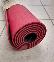 Коврик для йоги 0,6х61х183 см красно-черный TPE Yoga mat 00756-37