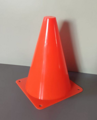 Конус разметочный 18 см оранжевый, основание 13х13 см 997031