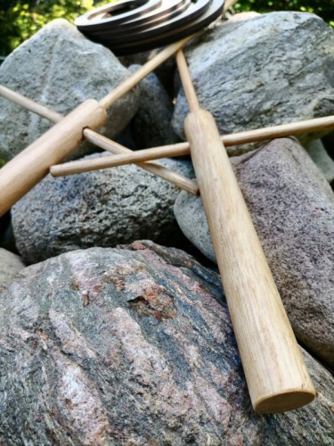 Игра Кольцеброс на шпагах (Серсо на шпагах) 2 шпаги + 8 колец цвет дуб 996195 фото 3