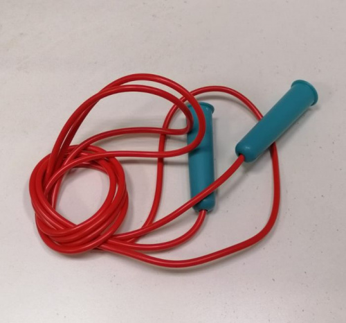 Скакалка 3 м ПВХ шнур красно-бирюзовая 995817