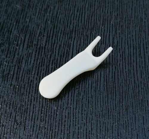 Вилка для вытаскивания заглушки из фитболов 4,8 см 996564 Вилка для вытаскивания заглушки из фитболов 4,8 см 996564