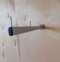 Кронштейн настенный для хранения обручей и спортинвентаря 60х3 см 996275