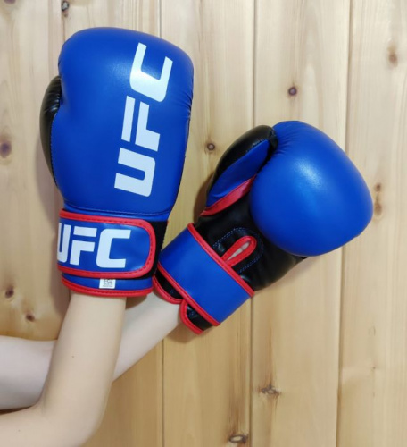 Перчатки боксерские 8 унц UFC черно-синие 04890 фото 2