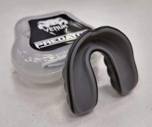 Капа Venum Challenger черный-серый 07046