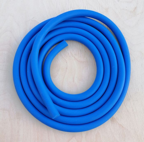Эспандер (труба цельная латекс) 3 м, 18 мм синий 00487