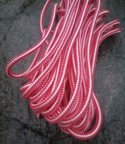 Веревка (шнур) красный-белый цена за 1 м - мин продажа 2 м 995826 Веревка (шнур) красный-белый цена за 1 м - мин продажа 2 м 995826