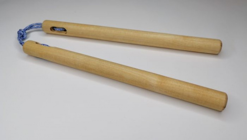 Макет нунчаки тренировочные (для фристайла) 30 см береза без лака 995494