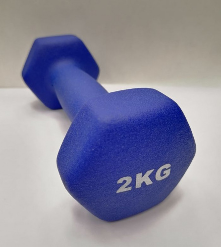 Гантель обливная 2 кг синий неопрен Easy Fit 02955