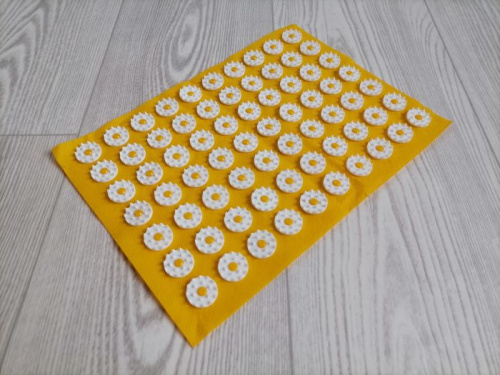 Аппликатор игольчатый (коврик) 230х320 мм желтый 998336