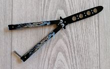 Макет ножа Бабочка металл на винтах (затупленный) Череп бело-оранжевый 312349