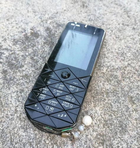 Мобильный телефон Nokia 7500 Prism 05558 фото 3