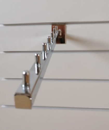 Кронштейн на эконом-панель со стопорами 996100