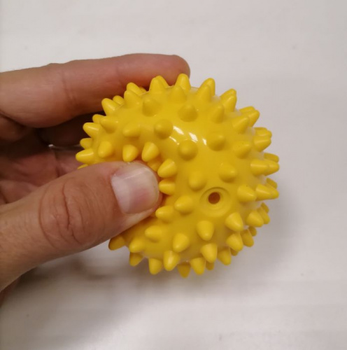 Мяч массажный 07 см мягкий "Ёжик" Silapro желтый 995919 фото 3