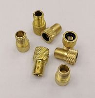 Вело переходник с автошланга на велониппель с ножкой 17201