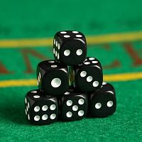 Зары (кубики игральные) 1,0х1,0 см черные с белыми точками 2488671