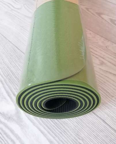 Коврик для йоги 0,6х61х183 см зелено-черный TPE Yoga mat 00756-47