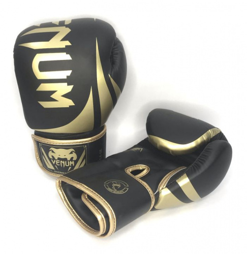 Перчатки боксерские 8 унц Venum черно-золотой 00636 Перчатки боксерские 8 унц Venum черно-золотой 00636