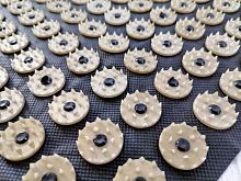 Аппликатор игольчатый (коврик) 260х560 мм черно-золотой 998312