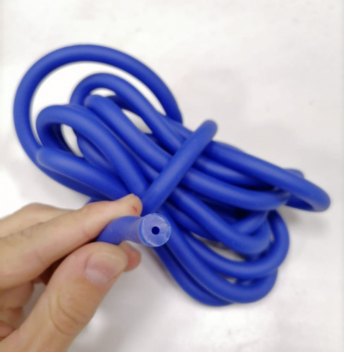 Эспандер (труба латекс) 3 м, 4x10 мм синий 995959 Эспандер (труба латекс) 3 м, 4x10 мм синий 995959