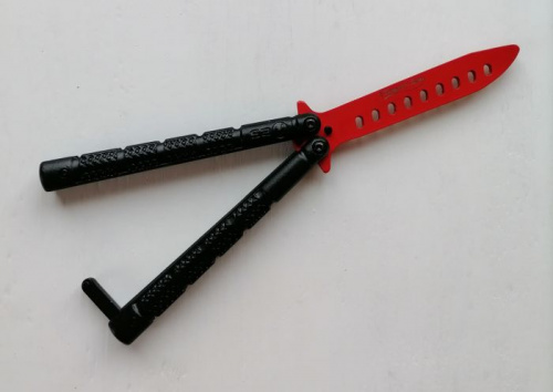 Макет ножа Бабочка металл на винтах (затупленный) черно-красный K25 312603