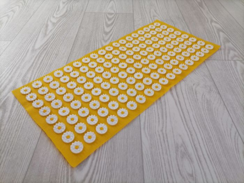 Аппликатор игольчатый (коврик) 260х560 мм желтый 998320