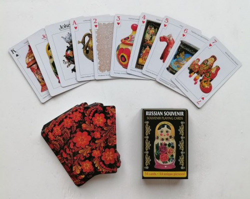 Карты 54 шт "Матрешка" в черной упаковке 09099