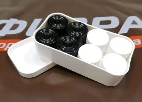 Шашки пластик черный/белый в белой коробке 995513