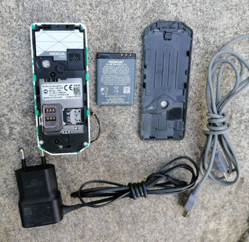 Мобильный телефон Nokia 7500 Prism 05558 фото 2
