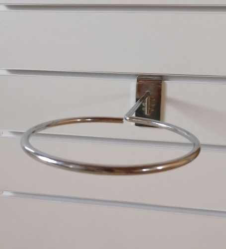 Кронштейн на эконом-панель для мячей прямой 996101