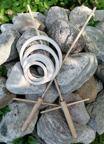 Игра Кольцеброс на шпагах (Серсо на шпагах) 2 шпаги + 8 колец цвет дуб 996195 фото 2