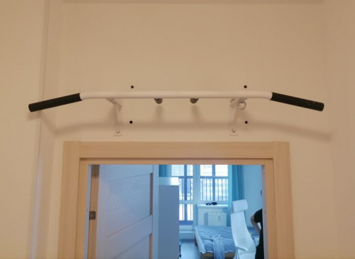 Турник наддверный 3 хвата ДТ (белый) 997583 фото 6 Турник наддверный 3 хвата ДТ (белый) 997583 фото 6