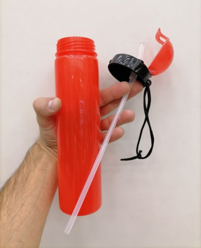 Бутылка для воды 500 мл КК0158 Lifestyle с трубочкой красная/прозрачная 365550