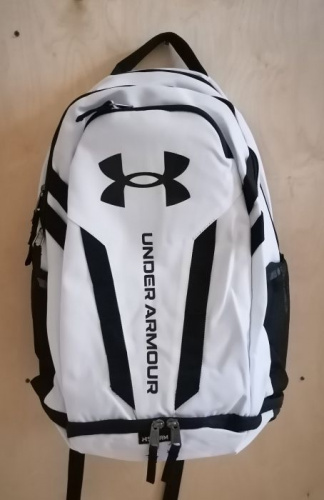 Рюкзак Under Armour Hustle 5.0 черно-белый 03801