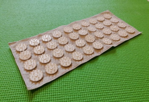 Аппликатор игольчатый (коврик) 140х320 мм лен 998211