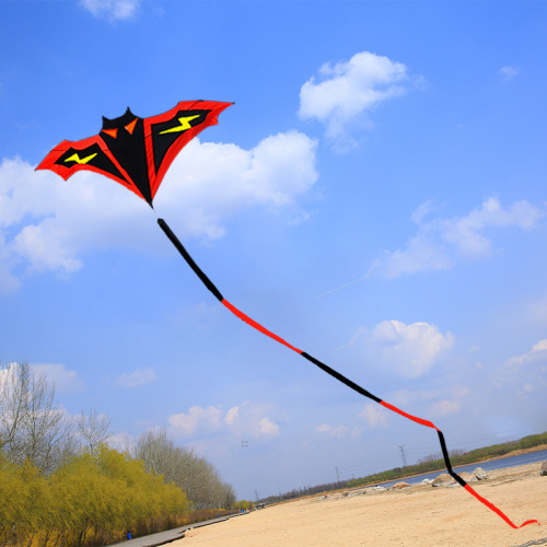 Змей воздушный S1009 1,6х0,7 м + хвост 6 м Летучая мышь черно-красная фото 2