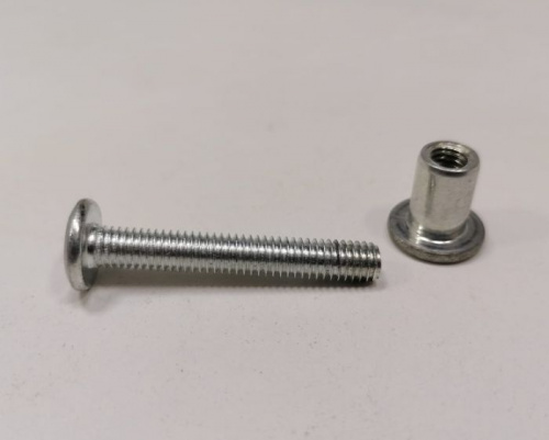 Запчасть для самоката ось с болтом 4,8 см 995844