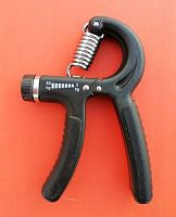 Эспандер кистевой 05-60 кг регулируемая нагрузка черный 997021